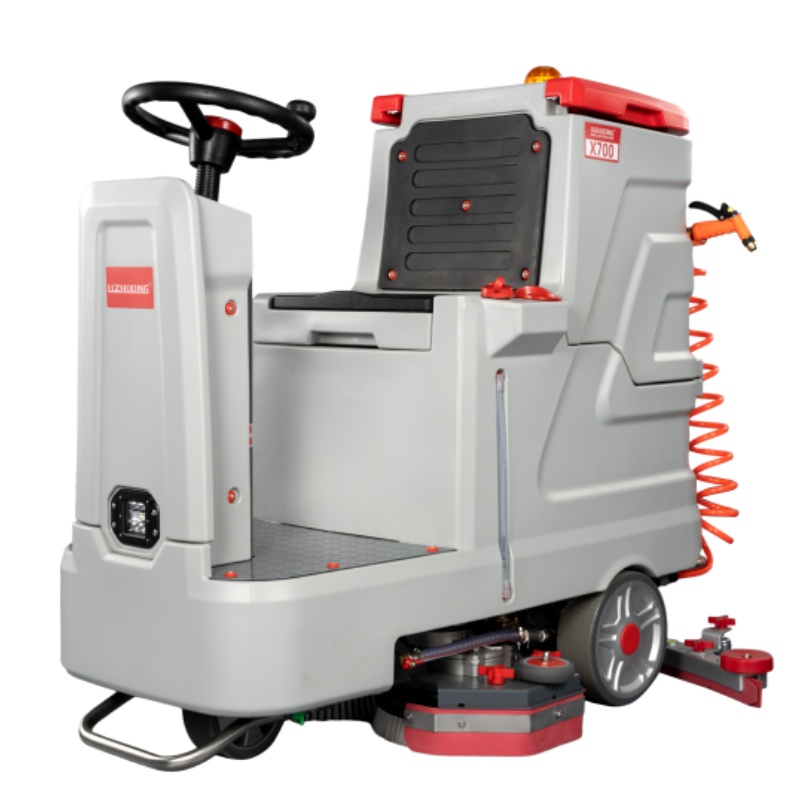 阜阳坦洁全自动驾驶式洗地机X700